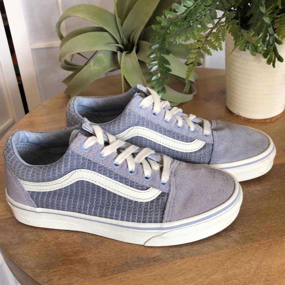 VANS Old Skool Periwinkle Blue in suede and waffled canvas. Nearly New Condition